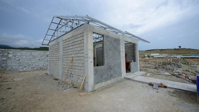 Sempat Tenggelam, Rumah-rumah Ini Dibangun Lagi Tahan Gempa