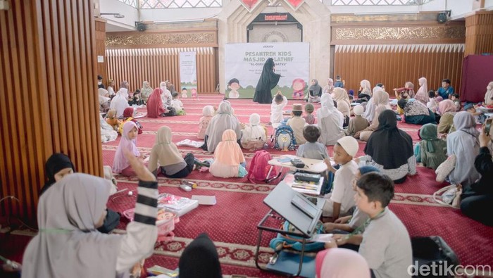 Masjid Al Lathiif Kota Bandung