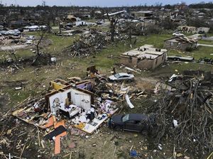 Mengerikan! Permukiman di AS Luluh Lantak Diterjang Tornado