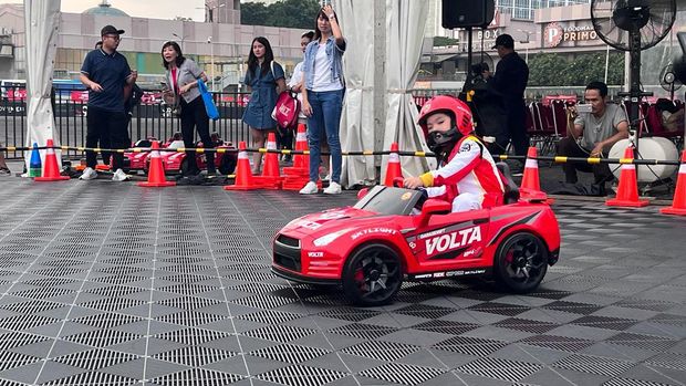 Mobil drift mainan Volta 5052 Skylight Drift Series