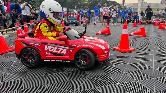 Mobil drift mainan Volta 5052 Skylight Drift Series