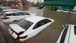 Mobil-mobil Ini Jadi Korban Banjir di Irak