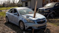 Tornado yang disertai badai petir dan hujan deras itu melintasi Mississippi sejak Jumat malam melintas sejauh lebih dari 60 kilometer. Sejumlah kota di negara bagian itu terdampak.    