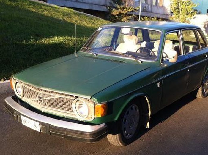 Mobil Volvo di Korea Utara