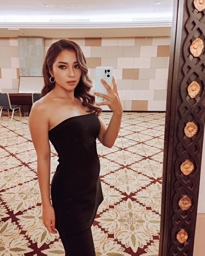 Nikita Willy Nikita Willy