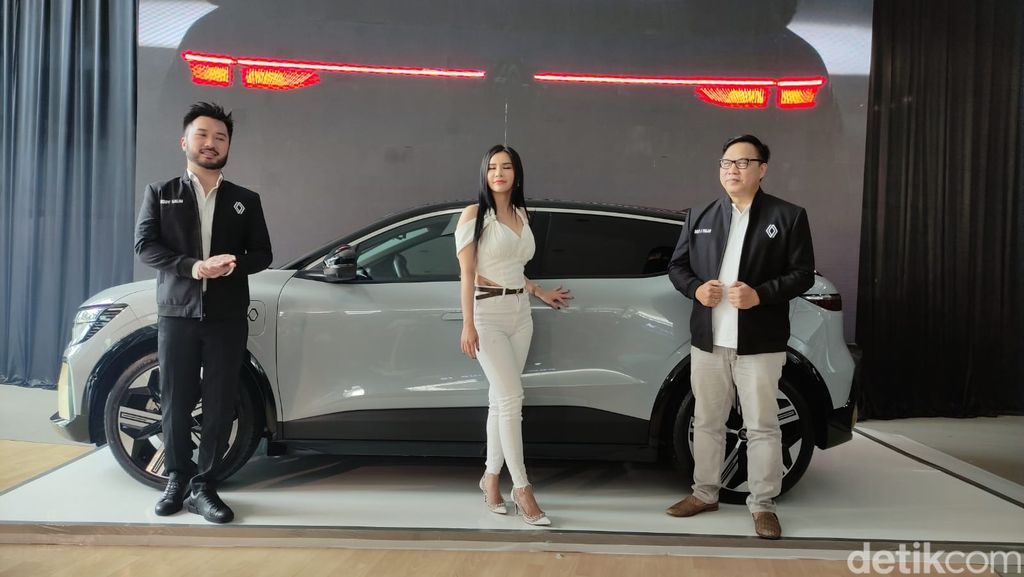 Renault Megane meluncur di Indonesia.