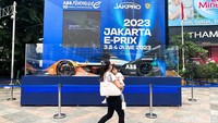 Ananda menargetkan penyelenggaraan ajang balap Formula E kali ini lebih baik karena tinggal melengkapi kekurangan yang terjadi pada ajang sebelumnya. Hingga kini, persiapan ajang balap mobil listrik yang kedua kalinya itu sudah mencapai 50 persen.