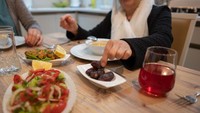 Batasi Konsumsinya! Ini 3 Jenis Makanan Terburuk untuk Sahur