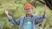Soni Wakwaw dan Kisahnya dengan Syahrini