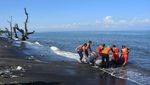 Tim SAR Cari Korban Kapal Tanker Terbakar di Ampenan