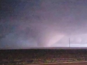 Dahsyatnya Tornado yang Hancurkan Satu Kota di Mississippi