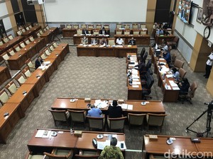 Komisi III DPR Gelar Uji Kelayakan Calon Hakim Agung-Ad Hoc, Ini Daftarnya