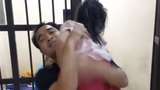 Momen Tahanan di Jambi Bisa Peluk Putrinya Usai Sel Dibuka Polisi