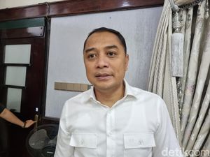 Permintaan Maaf dan Keputusan Vital Wali Kota Eri Atasi Banjir Surabaya