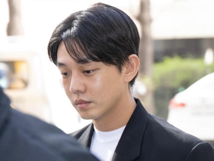 Yoo Ah In