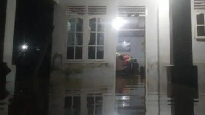 Banjir terjang Gorontalo.