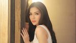 6 Potret Model Dina Santika yang Selalu Jaga Badan Agar Tetap Dilirik