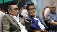 Diskusi dialektika demokrasi ini mengangkat tema Menakar Efektivitas Kinerja Satgas BLBI.