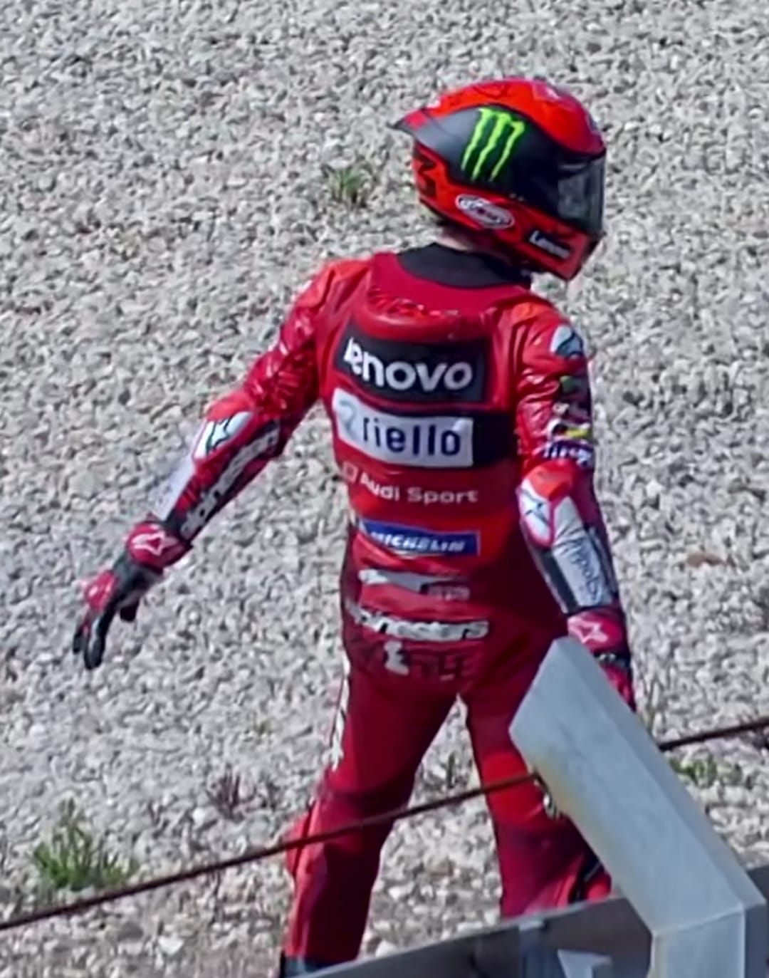Francesco Bagnaia selebrasi Siu di MotoGP Portugal.
