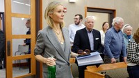 Foto: Gaya Gwyneth Paltrow di Sidang Kasus Tabrakan Ski yang Jadi Sorotan