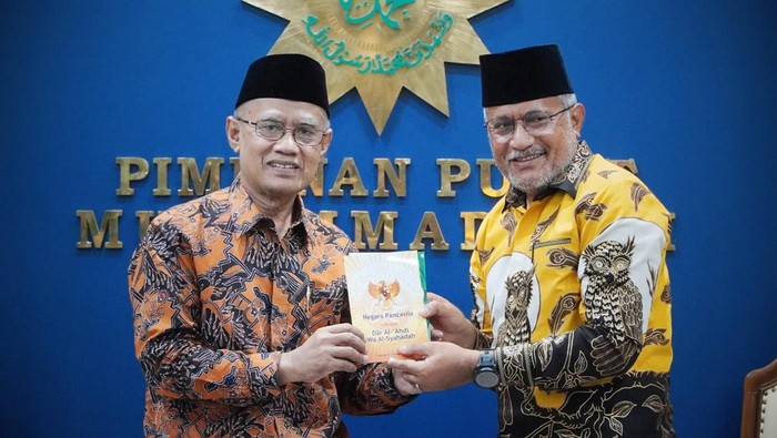 Haedar Nashir dan Marthinus Hukom