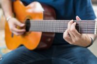 Chord Gitar Laskar Pelangi, Lagu yang Dipopulerkan Band Nidji