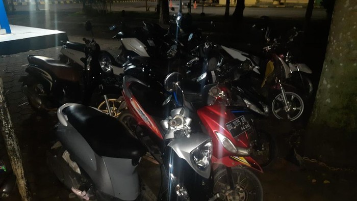 Kendaraan remaja yang digunakan Sahur on The Road di Bone, Sulsel diamankan.