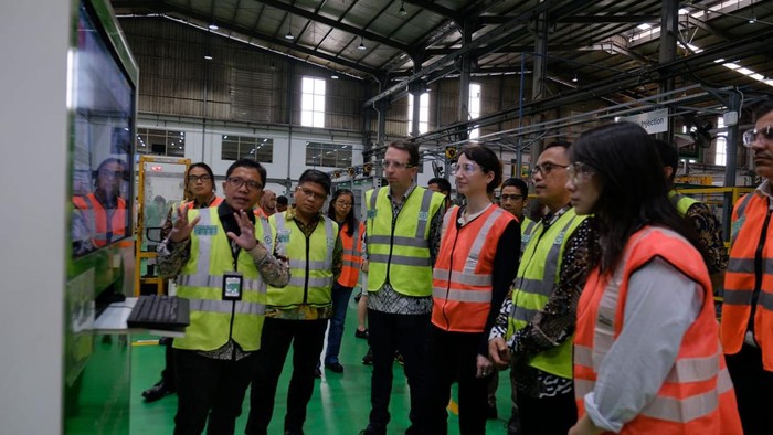 Komitmen Schneider Dukung Fasilitas Produksi dan Layanan di Indonesia