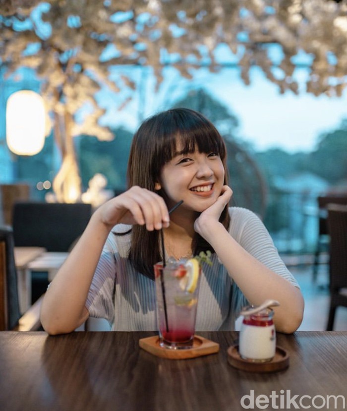 Kulineran Cantik Meutia Amanda, Mantan Kekasih Alshad Ahmad