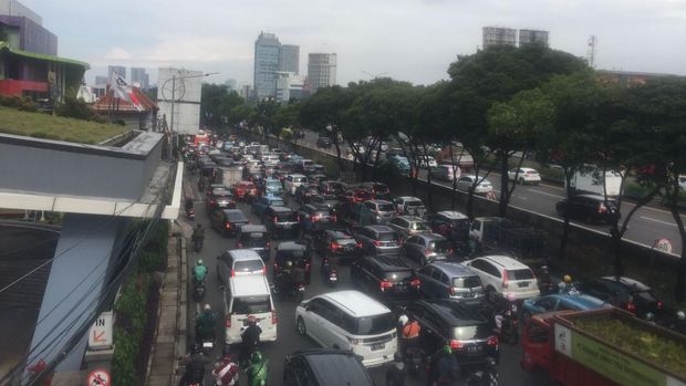 Macet TB Simatupang Arah Fatmawati (28/3)