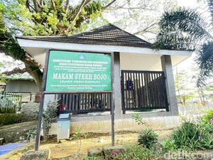 Makam Syekh Bojo Pendiri Masjid Tua Jerrae Sidrap yang Dikeramatkan