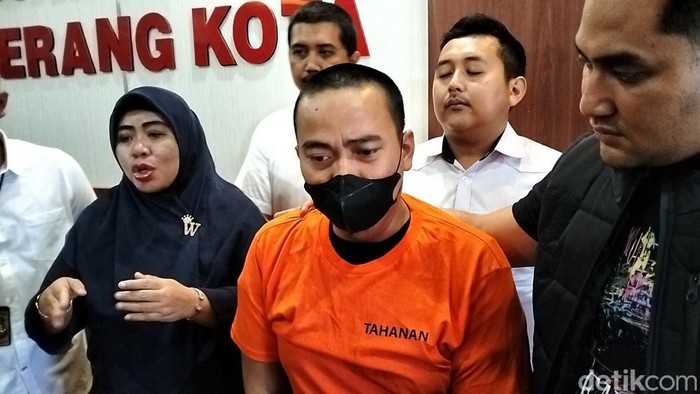 Mantri yang Suntik Mati Kades di Serang