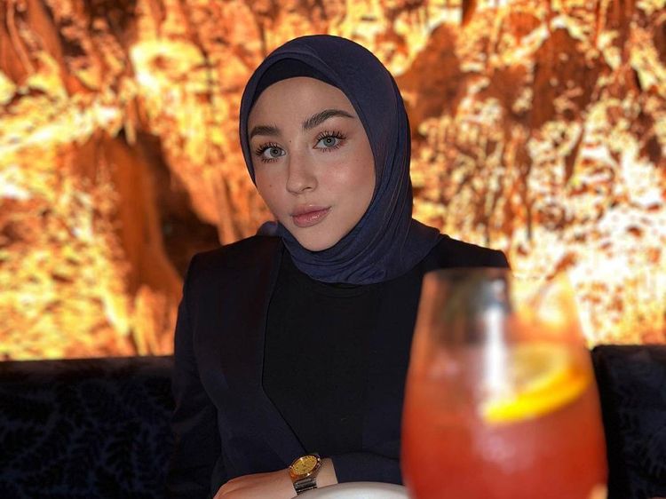 5 Pesona Margin Wieheerm Kini Berhijab