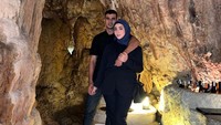Margin Wieheerm menegaskan keputusan berhijab dari diri sendiri, bukan permintaan Ali Syakieb. (Foto: dok Instagram)