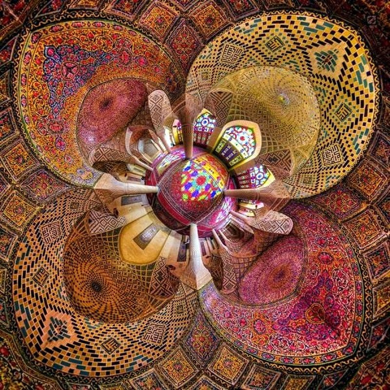 Masjid Nasir al-Mulk di Shiraz, Iran