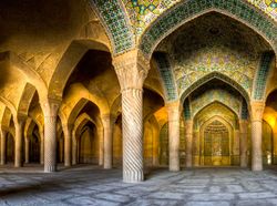 Masjid Tercantik di Dunia Ada di Iran