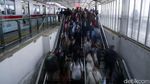 Melihat Kondisi di Stasiun Manggarai yang Ramai Setiap Hari