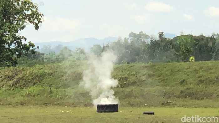 Pemusnahan petasan sitaan di lapangan tembak Trucuk, Klaten, Selasa (28/3/2023).