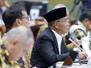 Muhadjir Usul Naikkan Biaya Wisuda: Nggak Akan Ada Protes Walau Mahal