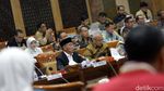 Plt Menpora-Komisi X DPR Bahas Piala Dunia U-20