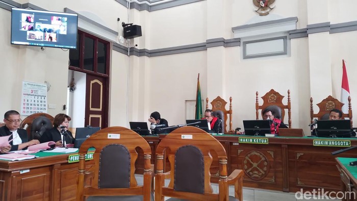 Sidang Tuntutan Operator di Cakra II PN Medan