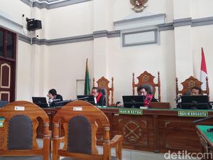 15 Operator Judi Online Anak Buah Apin BK Dituntut 1,5 Tahun Penjara