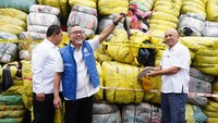 Barang bukti tersebut merupakan hasil operasi penegakan hukum  Bareskrim Polri & Ditjen Bea Cukai Kemenkeu di gudang Pasar Senen dan Pasar Kramat Jakarta Pusat, serta gudang di Tarumajaya Kabupaten Bekasi.  