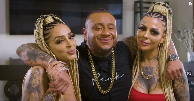 Sebelumnya Bryant tidak setia. Aku merasa bahwa jika kamu seorang pria, kamu harus melakukan apapun yang dibutuhkan untuk bisa berhasil. Aku menginginkan dia seumur hidup. Apapun keinginannya, apapun yang membuatnya bahagia, aku akan berikan padanya, kata Tehmeena dalam program Love Dont Judge. Foto: YouTube Love Dont Judge