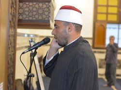 Doa setelah Adzan dan Tiga Anjuran ketika Mendengarnya