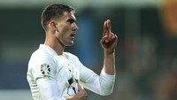 Vlahovic Memble di Klub, Garang di Timnas
