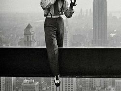 Ada Cerita Mencengangkan di Balik Foto Jadul Ini