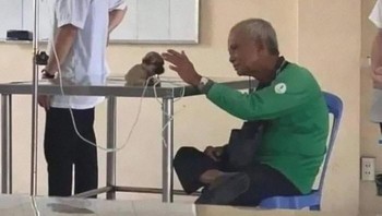 Semoga cepat sembuh ya, ucap kakek itu (Bored Panda).