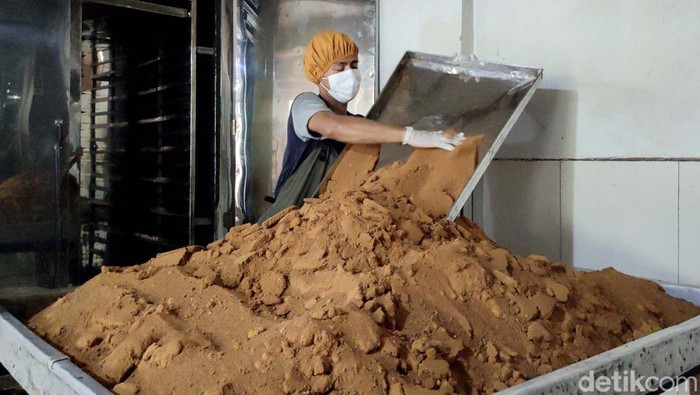 Gula Semut dari Lebak Tebus Pasar Internasional Permintaan gula semut dari Desa Hariang, Kecamatan Sobang, Lebak, Banten, terus meningkat setiap tahunnya. Permintaan bahkan datang dari pasar internasional.
