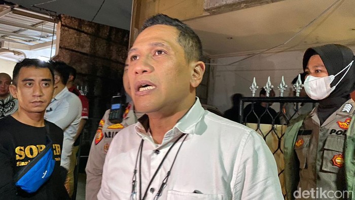 Kasat Reskrim Polres Metro Depok AKBP Yogen Heroes Baruno